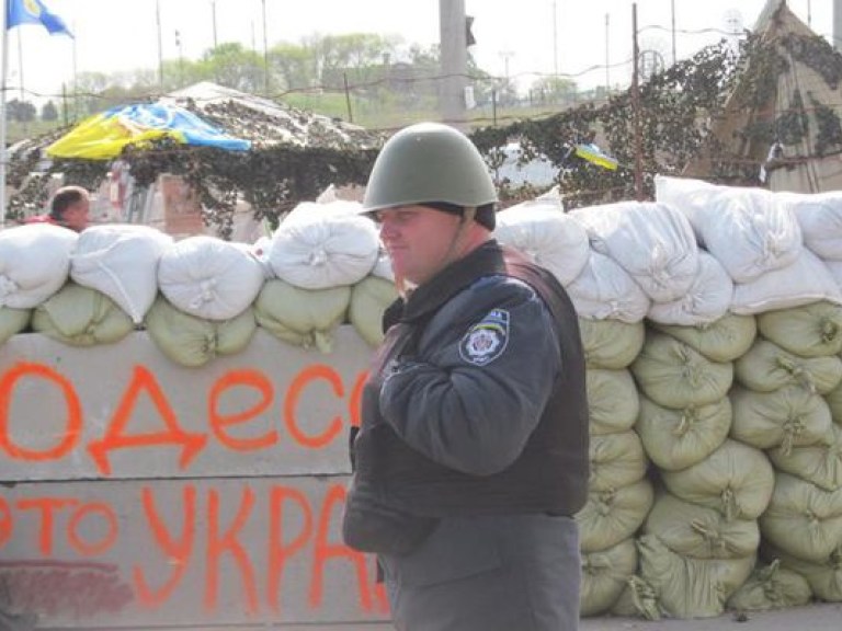 Террористы пытаются дестабилизировать ситуацию в Одессе — МВД