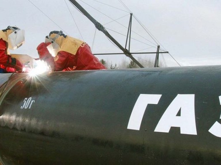 Украина и Словакия в понедельник подпишут реверсные поставки газа