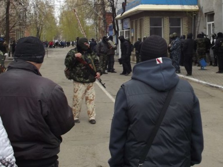 Пономарев признал похищенных экспертов ОБСЕ военнопленными