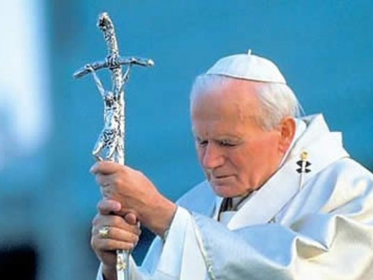 В Ватикане канонизируют понтификов Иоанна Павла II и Иоанна ХХІІІ