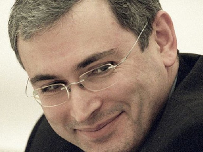 В Донецке митингующие не пустили Ходорковского в ОГА