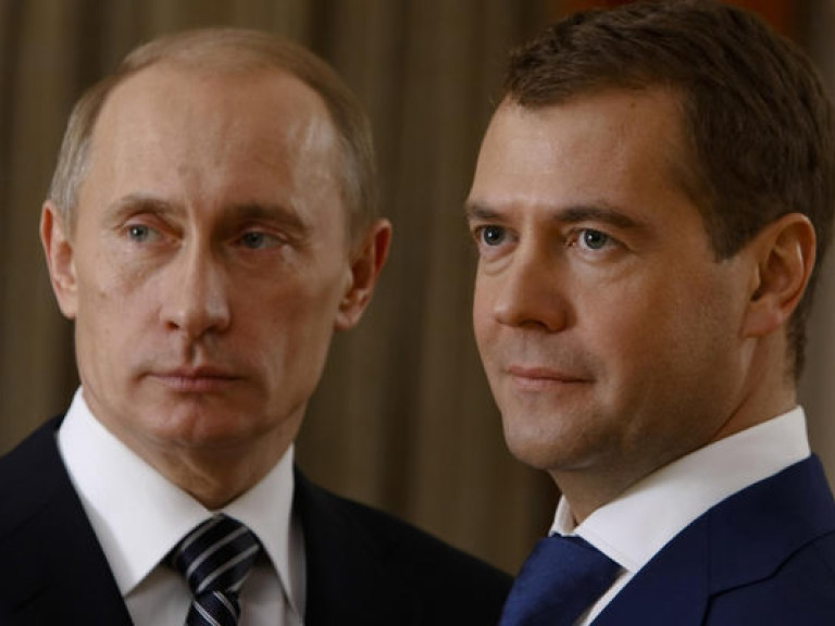 Путин и Медведев приедут в Севастополь на празднование Дня Победы