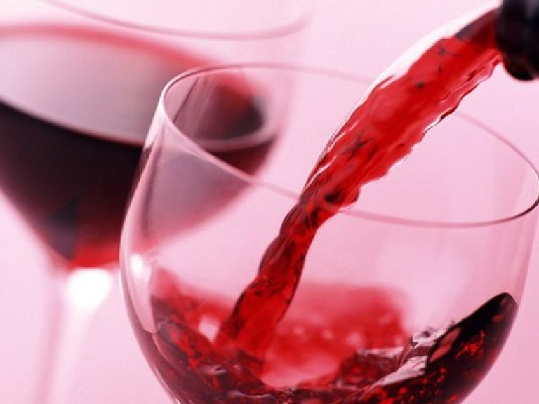 Вино защитит организм от болезней почек