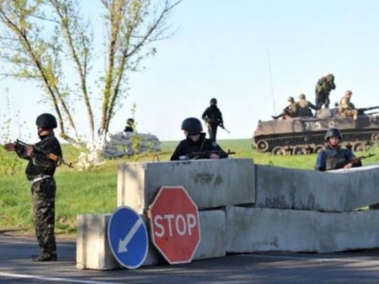 На блокпосту между Днепропетровкой и Донецкой областями устроили провокацию
