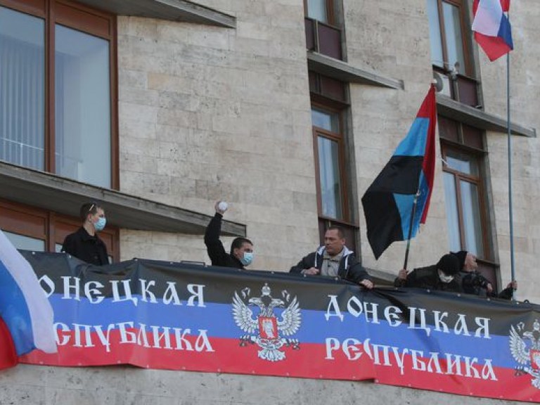 В Донецкой мэрии опровергли информацию о перестрелке под горсоветом
