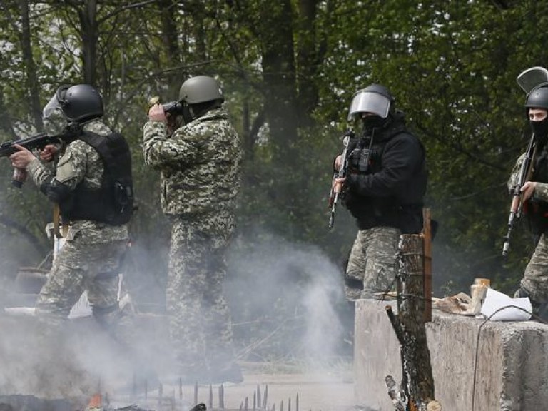 В ходе АТО в Славянске под обстрел попали блокпосты