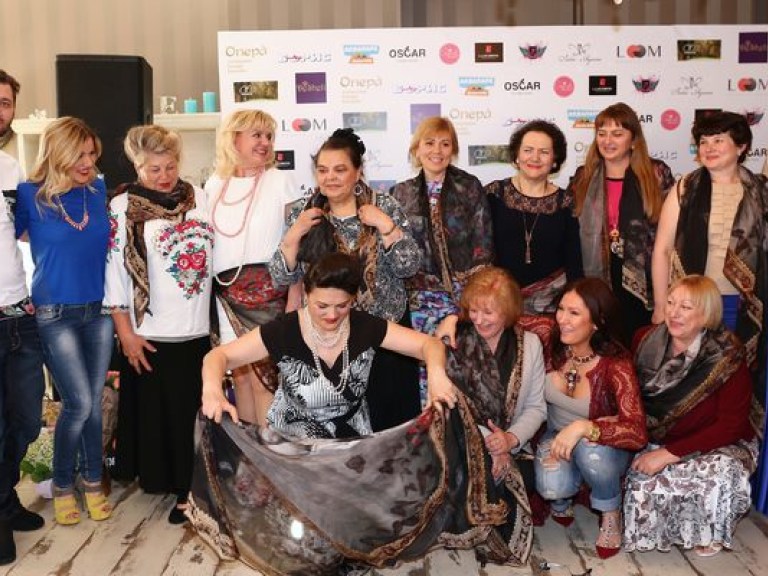 Юлия Айсина собрала звездных мам на традиционную вечеринку