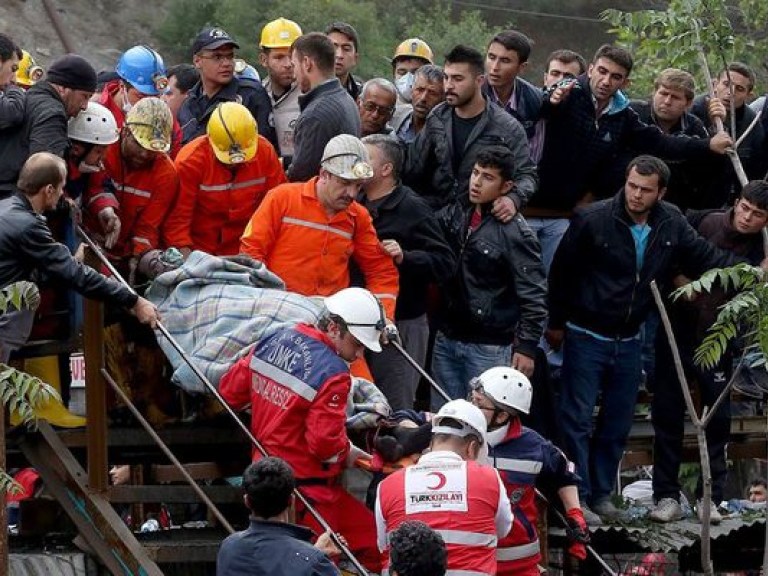 В Турции из-за аварии на шахте полиция арестовала 18 человек