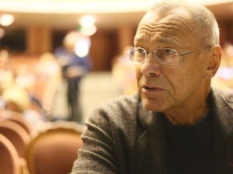 Родители Маши Кончаловской подтвердили, что их дочь выходит из тяжелейшей травмы