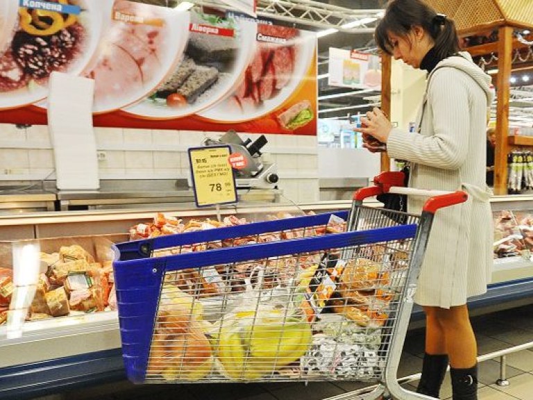 В апреле продукты питания подорожали на 4,2% — Госстат