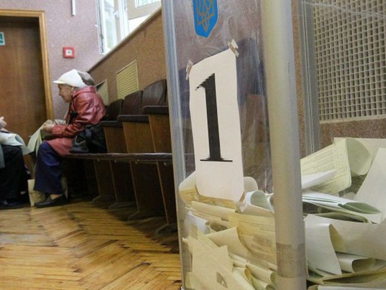 На Донбассе президентские выборы намерены проигнорировать около 50% украинцев &#8212; опрос