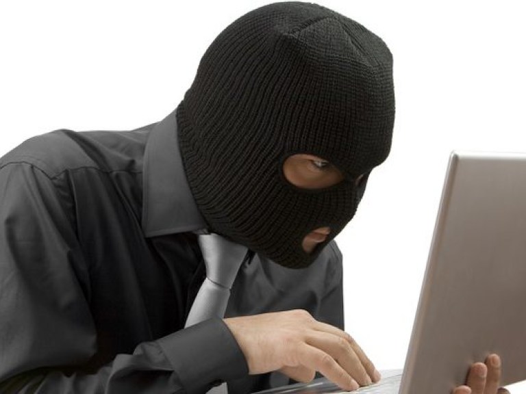 Правоохранительные органы вычислили хакера, взломавшего сайт ЦИК