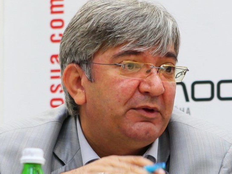 Эксперты расходятся во мнениях относительно объединения должностей мэра Киева и главы КГГА