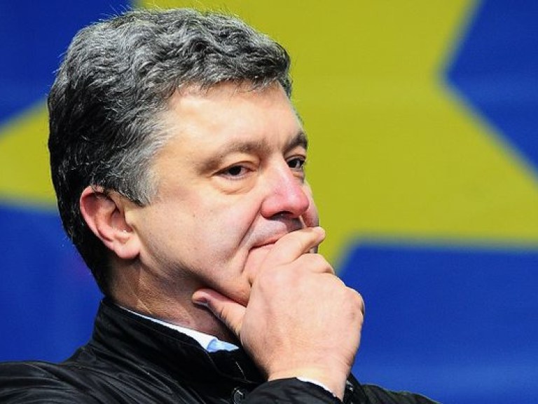 Порошенко пообещал положить конец войне против Украины на Востоке страны