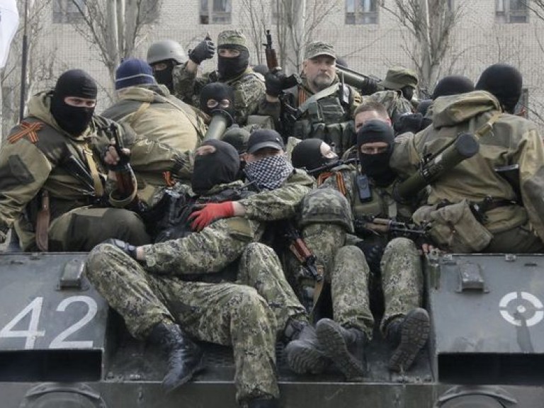 Боевики атакуют погранотряд &#171;Дьяково&#187; в Луганской области