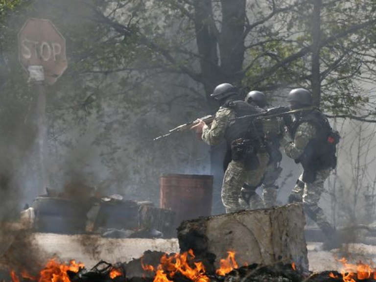 Минобороны: Военные-участники АТО наделены правом открывать огонь на поражение