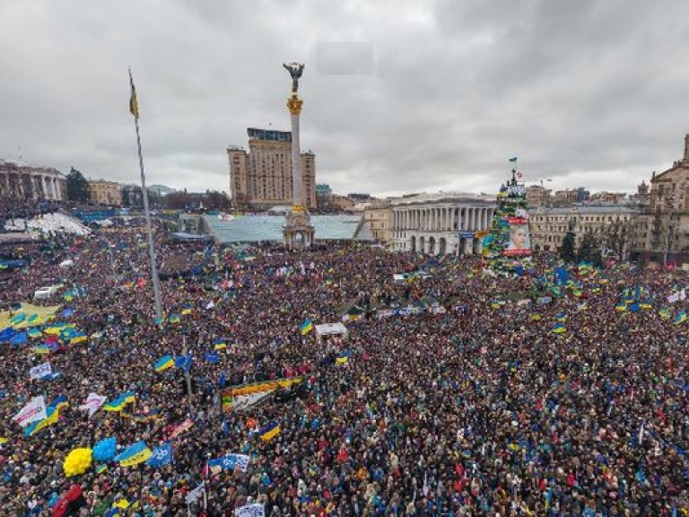 Еженедельное вече в Киеве возобновится, потому что Майдан не выполнил свои функции &#8212; сотник