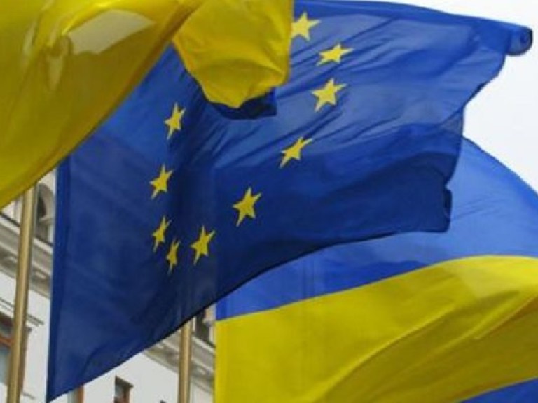 Курс на ЕС не спасет Украину от нищеты — российский эксперт
