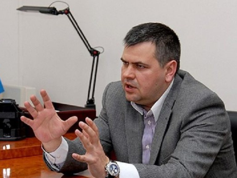 Коррупция в руководстве МВД: кто защищает бизнес Януковича?