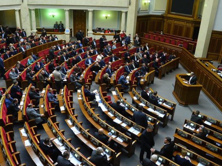 Депутаты начали работу с традиционного Часа вопросов к правительству