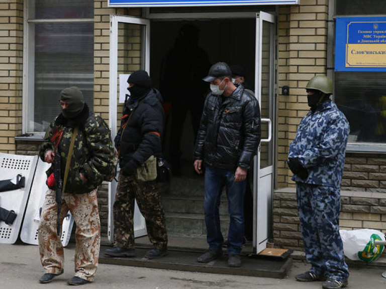 На шахте Скочинского боевики похитили почти тонну взрывчатки