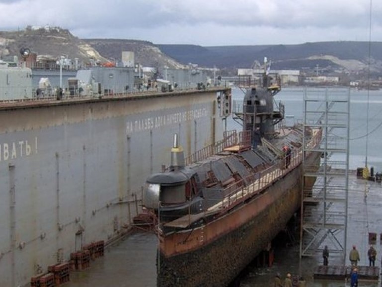 Севастополь не хочет отдавать подводную лодку &#171;Запорожье&#187;