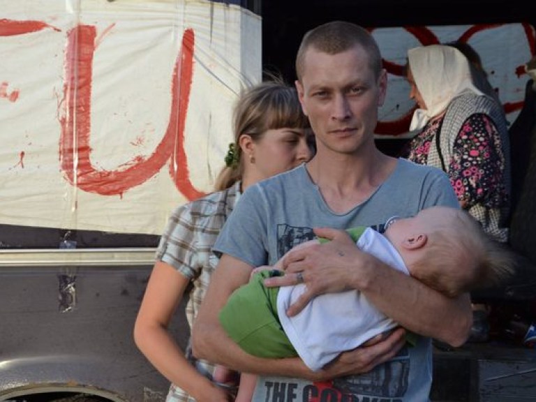 Львовская ОГА приняла более полусотни переселенцев из восточных областей Украины