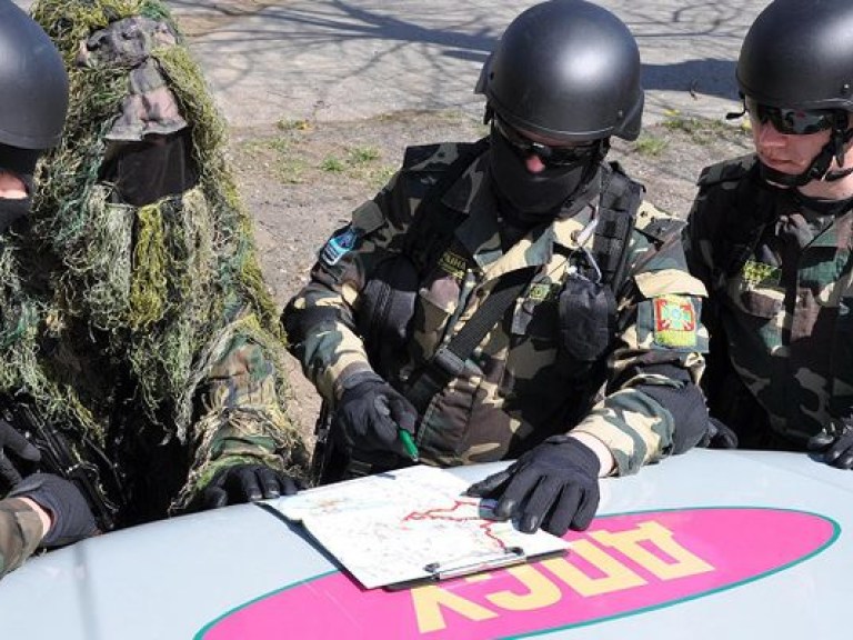 Украинская армия и пограничники восстановили контроль над участком госграницы с РФ &#8212; Порошенко