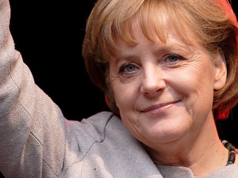 Меркель полагает, что без прекращения АТО проведение реформ в Украине невозможно