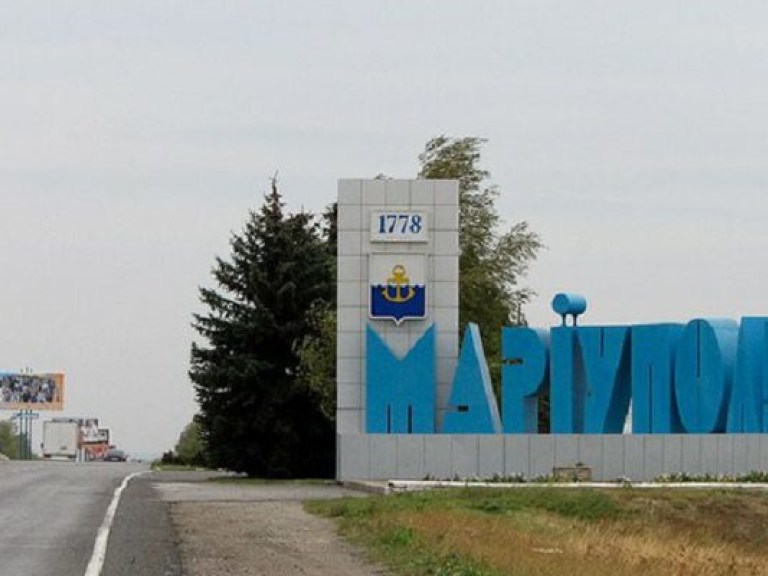 Порошенко поручил Таруте временно перевести Донецкую ОГА в Мариуполь