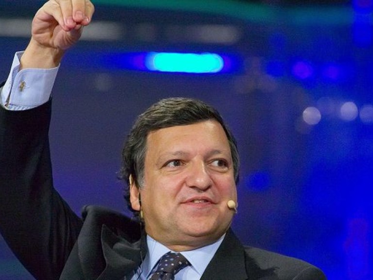 Баррозу требует от Путина прекратить военные действия в Украине