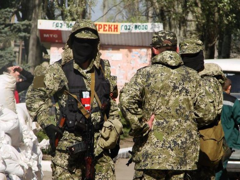 В Донецкой области боевики принуждают население вступать в свои ряды