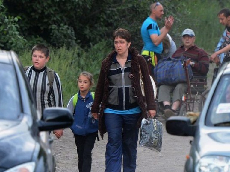 ООН: количество украинских беженцев из-за ситуации в Донбассе выросло до 34 000