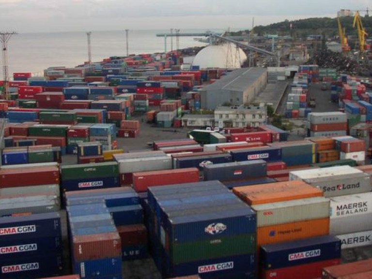 Перспективный план развития «Ильичевского морского торгового порта» оказался под угрозой срыва