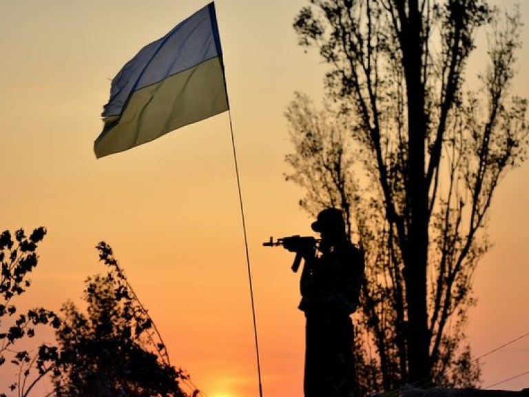 В Луганской области пограничники отбили атаки боевиков