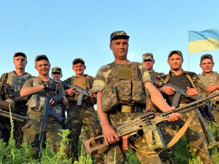 А.Мочанов: Солдаты нуждаются не только в бронежилетах