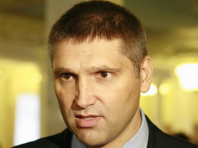 Президент вместе с парламентским большинством несет ответственность за тех, кого назначает — Мирошниченко