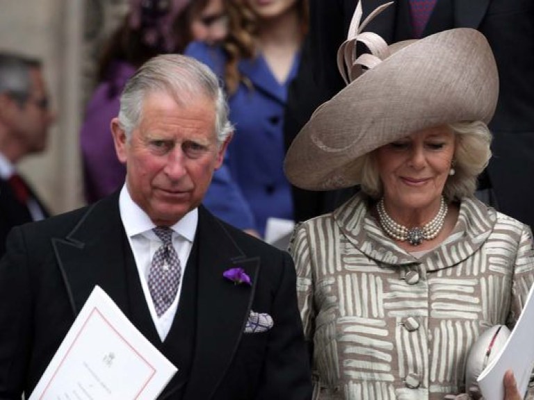 Супруга принца Чарльза потребовала от него денег за молчание