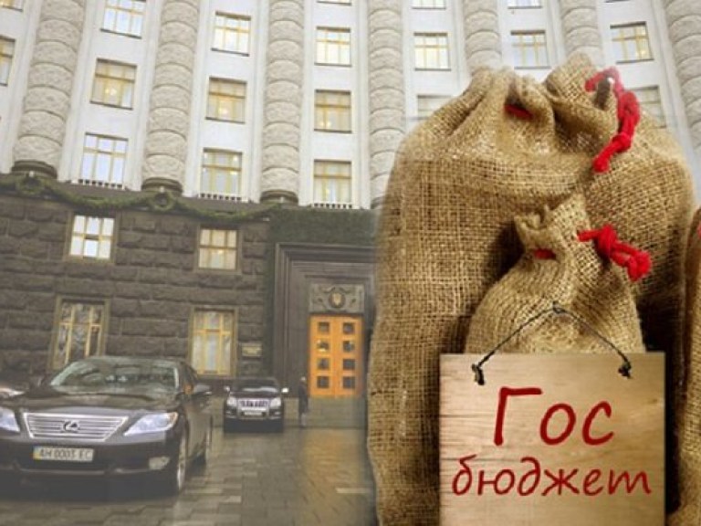 В 2017 году Кабмин рассчитывает сократить дефицит госбюджета до 1% ВВП