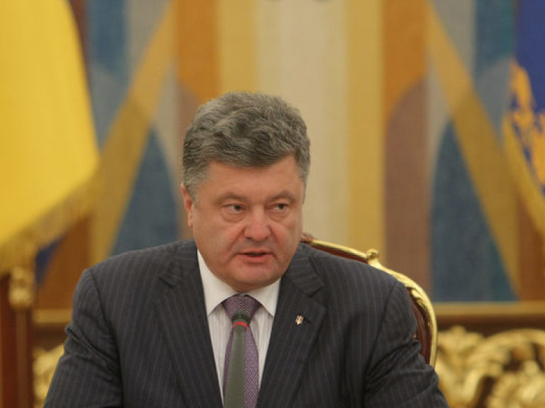 Порошенко инициирует выездное заседание Кабмина на Донбассе