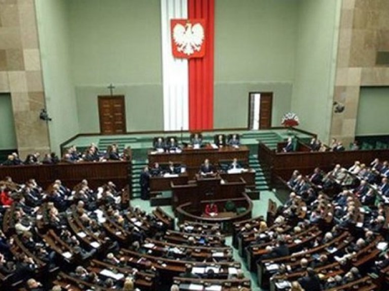 Польский Сейм не поддержал вотум недоверия правительству Туска