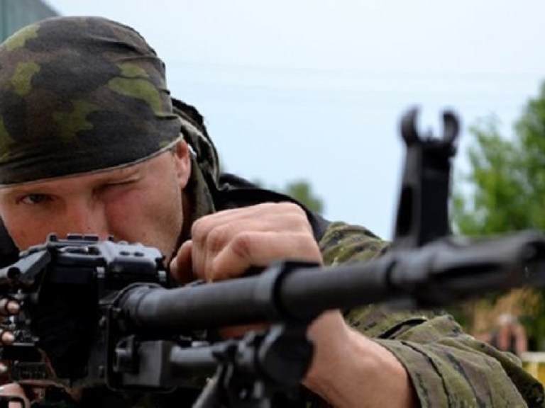 В Луганске труп погибшей женщины сутки пролежал на улице