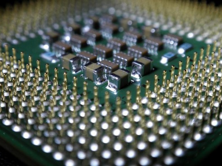 Революция в мире компьютеров: создан 36-ядерный процессор