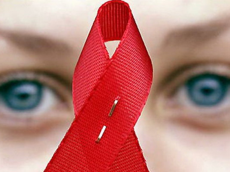 Кабмин поддержал программу противодействия ВИЧ/СПИД