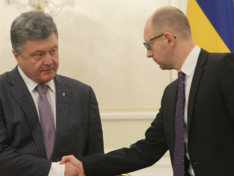 Эксперт: Президентская команда хочет повторить «успех» Виктора Януковича в 2012 году