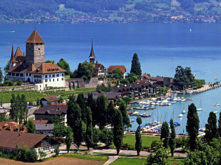 Швейцария традиционно остается нейтральной страной — министр экономики Йоханн Шнайдер-Амманн