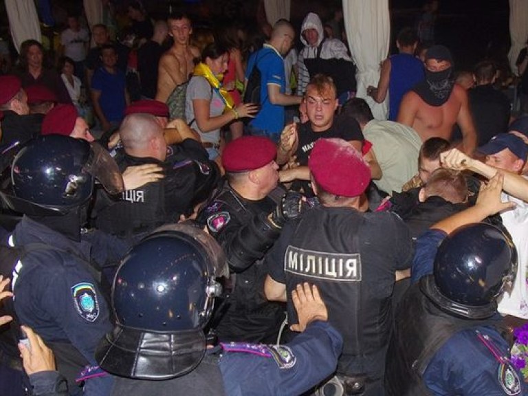 Итог концерта Ани Лорак в Одессе: два человека пострадали, трое задержаны