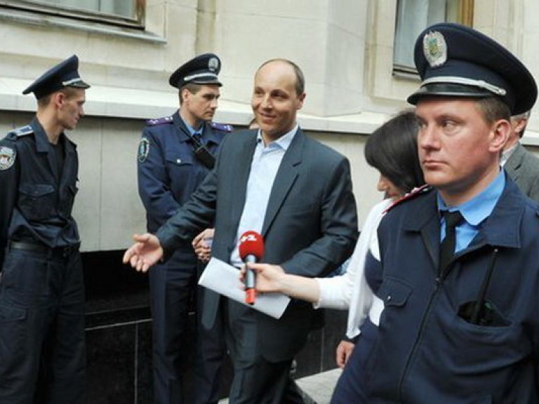 Эксперт: Для отставки Андрея Парубия может быть несколько причин