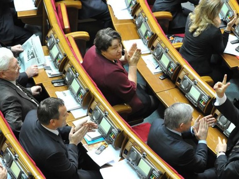 Парламентарии приняли в первом чтении законопроект о санкциях