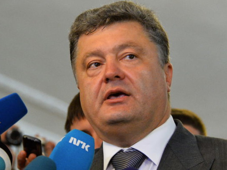 В Минске Порошенко должен показать, что Украина может вести диалог — посол